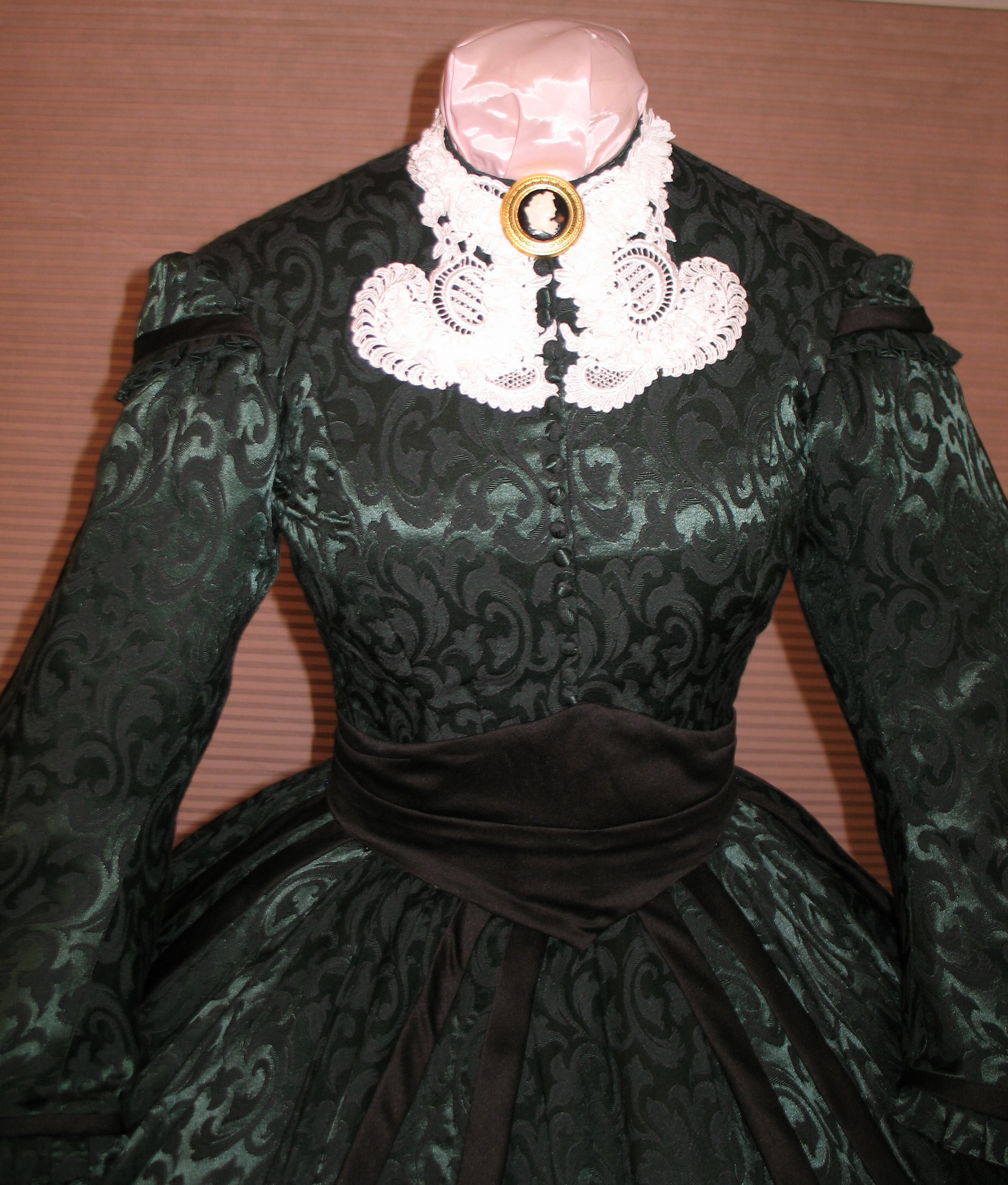 bodice green dinner